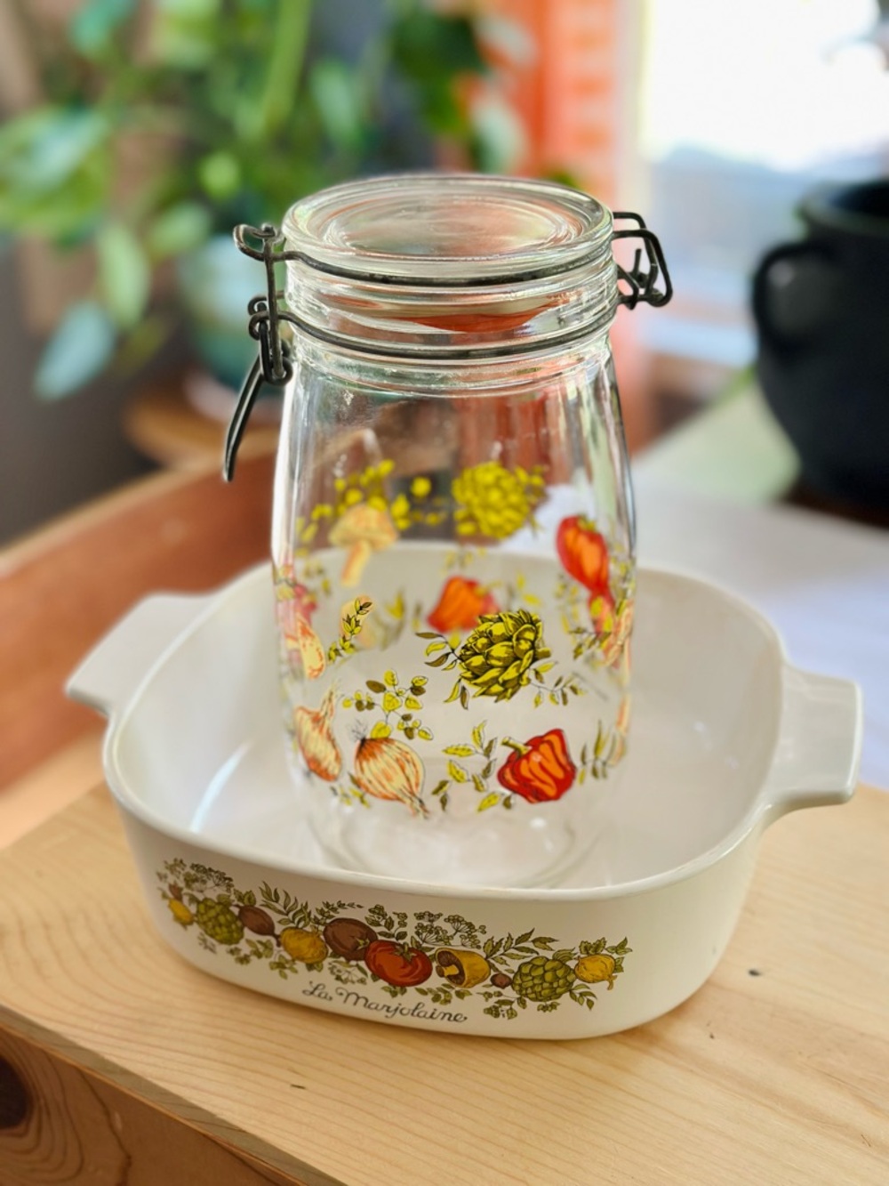 Vintage La Marjolaine Casserole Dish and Hinged Lid Canning Jar